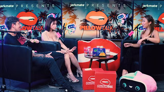 Nicole Doshi and Baby Yujia love eating small dicks